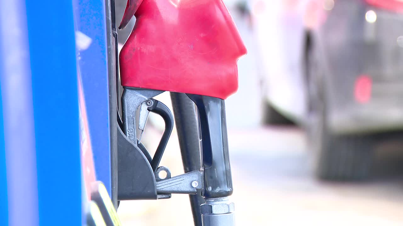 Texas gas prices well below national average ahead of July Fourth travel